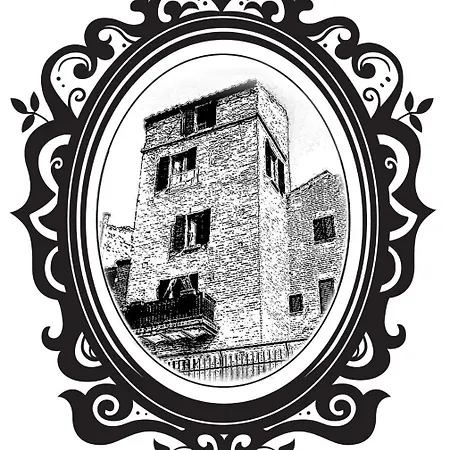 La Torre Di Kelly - Kelly's Tower Carassai